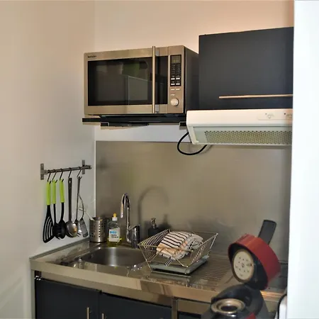 Charles De Gaulle - Vieux Port Apartment Marseille